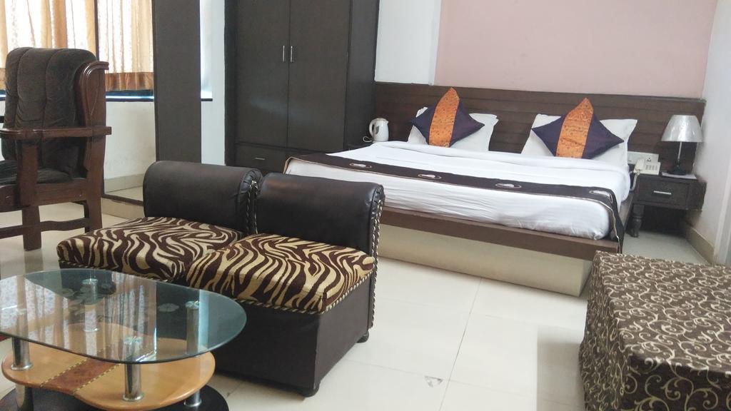 Airport Hotel Port View Nowe Delhi Zewnętrze zdjęcie