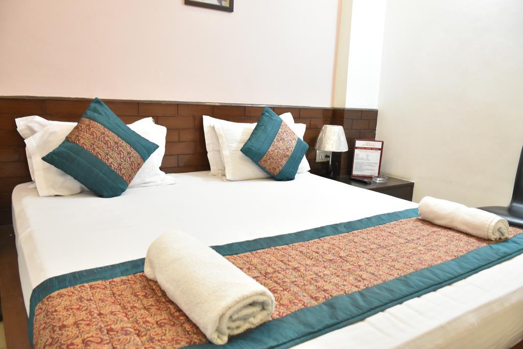 Airport Hotel Port View Nowe Delhi Zewnętrze zdjęcie