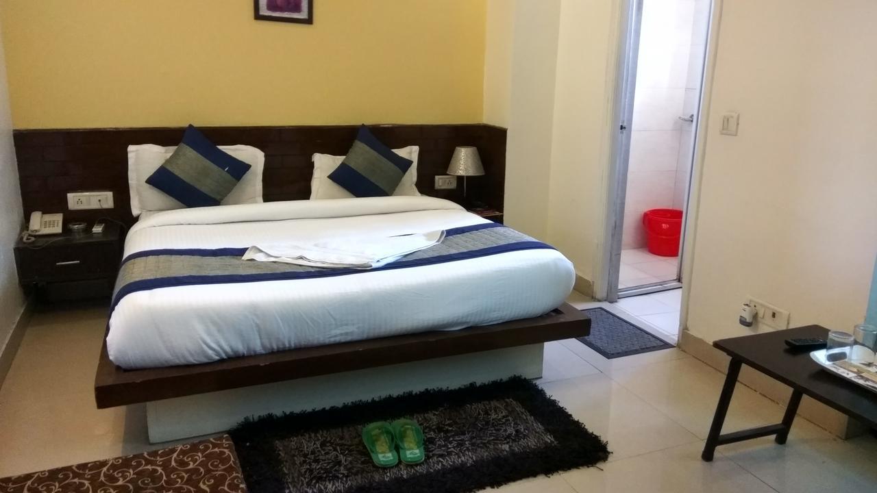 Airport Hotel Port View Nowe Delhi Zewnętrze zdjęcie